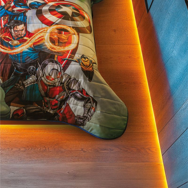 Ed-neo-super-avengers3.jpg